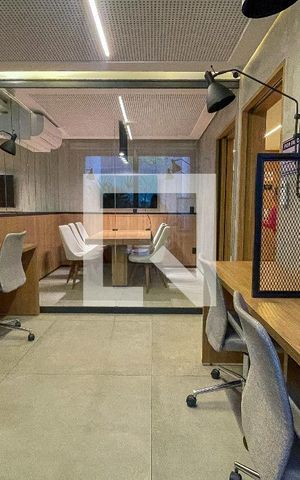 Studio à venda com 31m², 1 quarto e sem vaga Studio à venda com 31m², 1 quarto e sem vagaCoworking