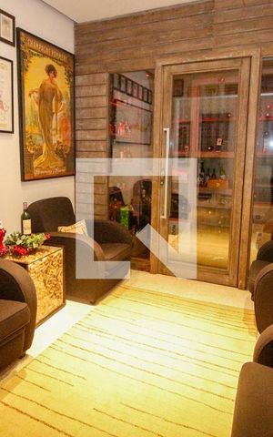 Casa à venda com 640m², 6 quartos e 6 vagasSala 1