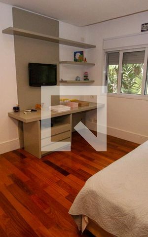 Casa à venda com 640m², 6 quartos e 6 vagasSuíte 5