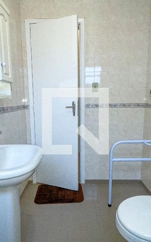 Apartamento para alugar com 51m², 1 quarto e 1 vaga Apartamento para alugar com 51m², 1 quarto e 1 vagaBanheiro