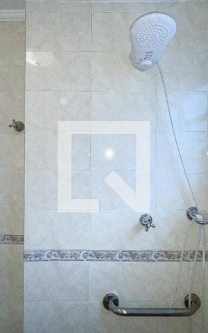 Apartamento para alugar com 51m², 1 quarto e 1 vaga Apartamento para alugar com 51m², 1 quarto e 1 vagaBanheiro