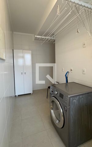 Apartamento para alugar com 156m², 3 quartos e 3 vagasÁrea de Serviço