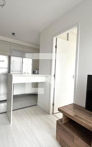 Apartamento à venda com 29m², 1 quarto e 1 vaga Apartamento à venda com 29m², 1 quarto e 1 vagaSala