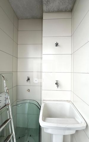 Apartamento à venda com 29m², 1 quarto e 1 vaga Apartamento à venda com 29m², 1 quarto e 1 vagaÁrea de Serviço