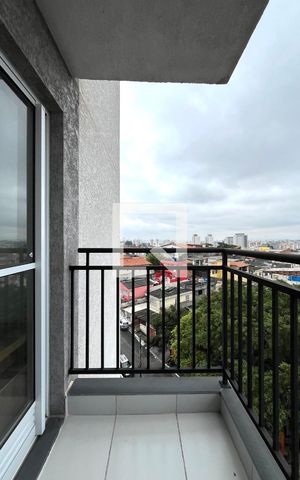 Apartamento à venda com 29m², 1 quarto e 1 vaga Apartamento à venda com 29m², 1 quarto e 1 vagaVaranda