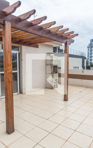 Apartamento à venda com 197m², 4 quartos e 3 vagas Apartamento à venda com 197m², 4 quartos e 3 vagasCobertura