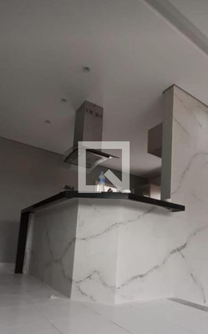 Casa para alugar com 68m², 3 quartos e 2 vagas Casa para alugar com 68m², 3 quartos e 2 vagasCozinha