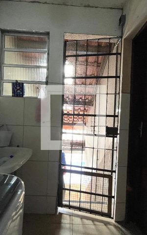 Casa à venda com 270m², 3 quartos e 2 vagas Casa à venda com 270m², 3 quartos e 2 vagasÁrea de Serviço