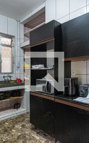 Casa à venda com 200m², 5 quartos e 2 vagas Casa à venda com 200m², 5 quartos e 2 vagasCozinha