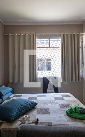 Casa à venda com 200m², 5 quartos e 2 vagas Casa à venda com 200m², 5 quartos e 2 vagasQuarto Suite