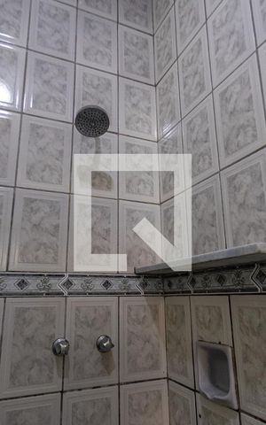Casa à venda com 200m², 5 quartos e 2 vagas Casa à venda com 200m², 5 quartos e 2 vagasBanheiro Suite 2