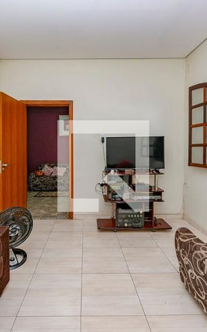 Casa à venda com 280m², 5 quartos e 1 vaga Casa à venda com 280m², 5 quartos e 1 vagaQuarto 1