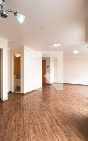 Apartamento à venda com 117m², 4 quartos e 3 vagasSala