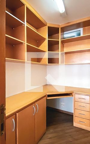 Apartamento à venda com 117m², 4 quartos e 3 vagasQuarto 5