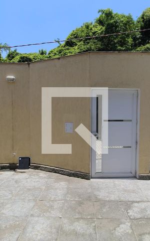 Casa de condomínio à venda com 320m², 4 quartos e 3 vagasQuintal