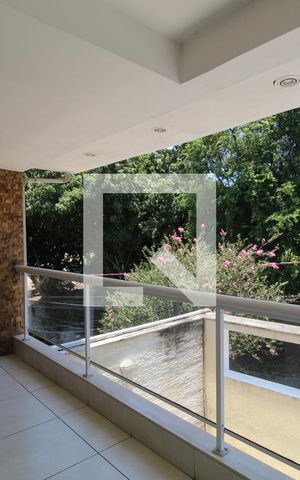 Casa de condomínio à venda com 320m², 4 quartos e 3 vagasSala 2 - Varanda