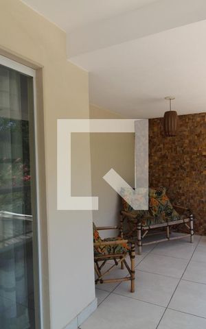 Casa de condomínio à venda com 320m², 4 quartos e 3 vagasSala 2 - Varanda