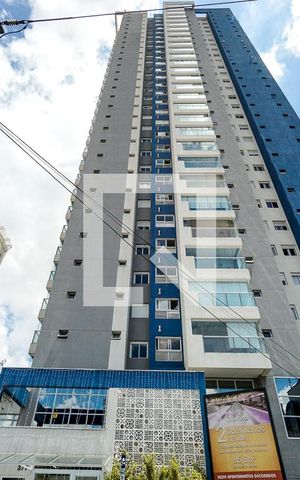 Apartamento para alugar com 65m², 2 quartos e 1 vaga Apartamento para alugar com 65m², 2 quartos e 1 vagaFachada