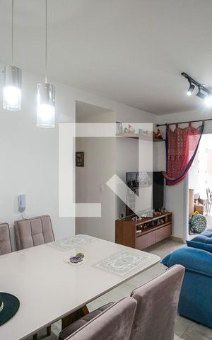 Apartamento para alugar com 65m², 2 quartos e 1 vaga Apartamento para alugar com 65m², 2 quartos e 1 vagaSala