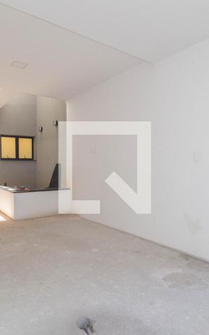 Casa à venda com 160m², 3 quartos e 3 vagas Casa à venda com 160m², 3 quartos e 3 vagasCozinha