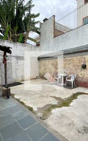 Casa à venda com 271m², 3 quartos e 5 vagas Casa à venda com 271m², 3 quartos e 5 vagasTerraço Gourmet