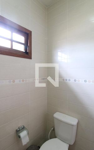 Casa à venda com 271m², 3 quartos e 5 vagasLavabo