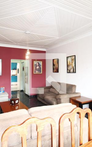 Casa à venda com 271m², 3 quartos e 5 vagasSala