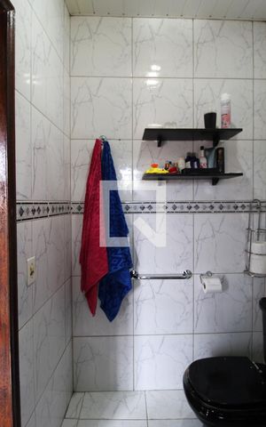 Casa à venda com 271m², 3 quartos e 5 vagasBanheiro da Suíte 3
