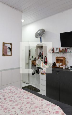 Casa à venda com 271m², 3 quartos e 5 vagasSuíte 1