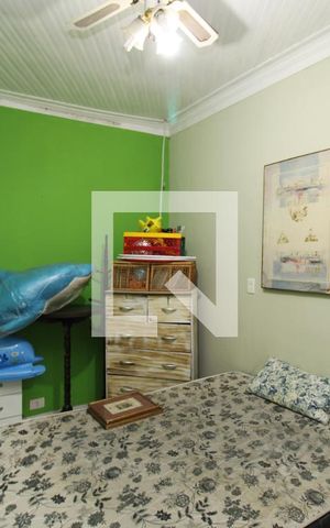 Casa à venda com 271m², 3 quartos e 5 vagasSuíte 2