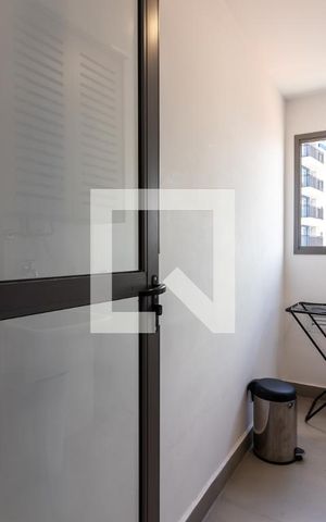 Apartamento à venda com 71m², 2 quartos e 1 vagaÁrea de Serviço