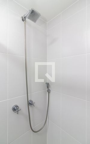 Apartamento à venda com 71m², 2 quartos e 1 vagaBanheiro da Suíte