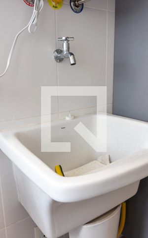Apartamento à venda com 71m², 2 quartos e 1 vagaÁrea de Serviço