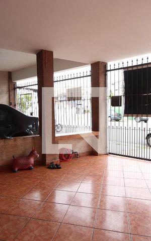 Casa à venda com 180m², 2 quartos e 2 vagasGaragem