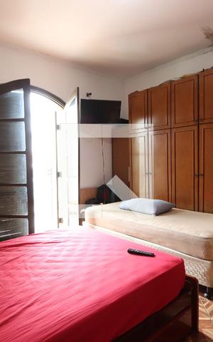 Casa à venda com 180m², 2 quartos e 2 vagasQuarto 1