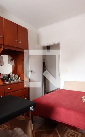 Casa à venda com 180m², 2 quartos e 2 vagasQuarto 2
