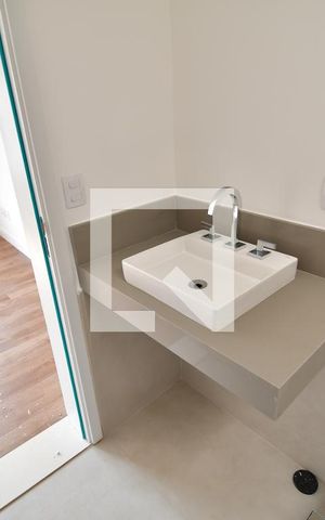 Casa de condomínio à venda com 139m², 3 quartos e 2 vagasBanheiro 2