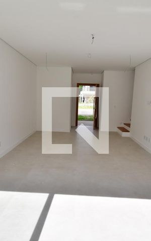 Casa de condomínio à venda com 139m², 3 quartos e 2 vagasSala
