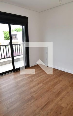 Casa de condomínio à venda com 139m², 3 quartos e 2 vagasQuarto 3 - Suíte