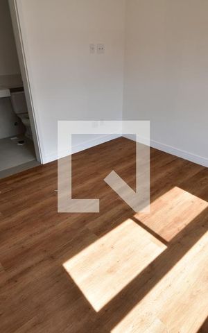 Casa de condomínio à venda com 139m², 3 quartos e 2 vagasQuarto 2 - Suíte