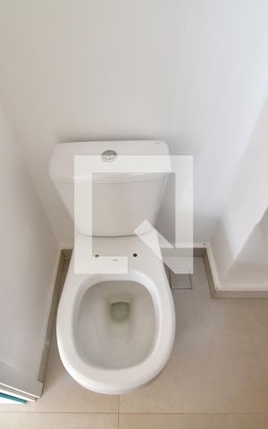 Casa de condomínio à venda com 139m², 3 quartos e 2 vagasLavabo