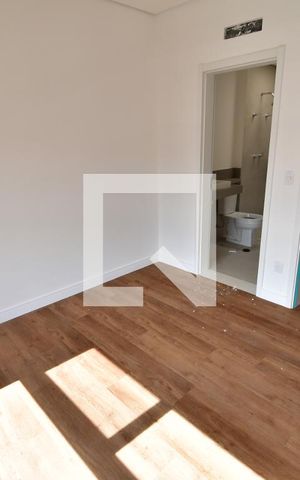 Casa de condomínio à venda com 139m², 3 quartos e 2 vagasQuarto 1 - Suíte
