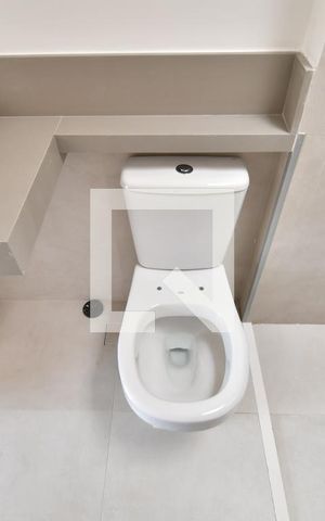 Casa de condomínio à venda com 139m², 3 quartos e 2 vagasBanheiro 2