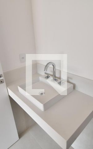 Casa de condomínio à venda com 139m², 3 quartos e 2 vagasBanheiro 3