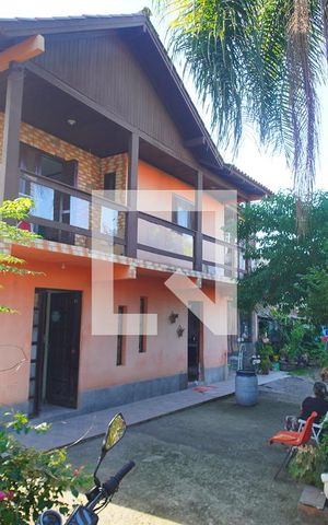 Casa à venda com 190m², 3 quartos e 2 vagasÁrea externa