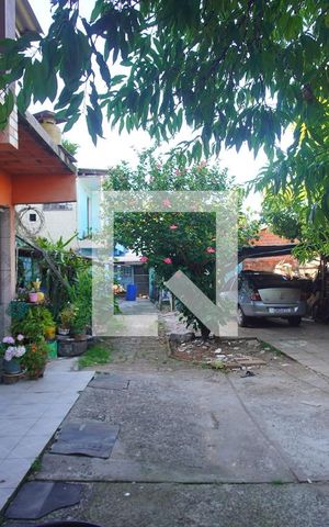 Casa à venda com 190m², 3 quartos e 2 vagasQuintal