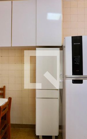 Casa à venda com 400m², 4 quartos e 2 vagas Casa à venda com 400m², 4 quartos e 2 vagasCozinha 1