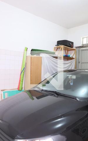 Casa à venda com 400m², 4 quartos e 2 vagas Casa à venda com 400m², 4 quartos e 2 vagasGaragem