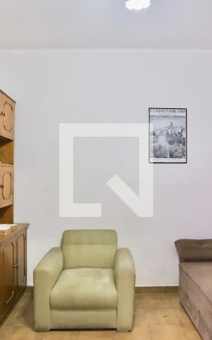 Casa à venda com 400m², 4 quartos e 2 vagas Casa à venda com 400m², 4 quartos e 2 vagasSala