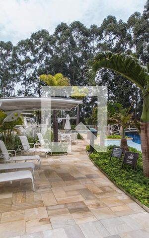 Apartamento para alugar com 172m², 3 quartos e 3 vagasPiscina